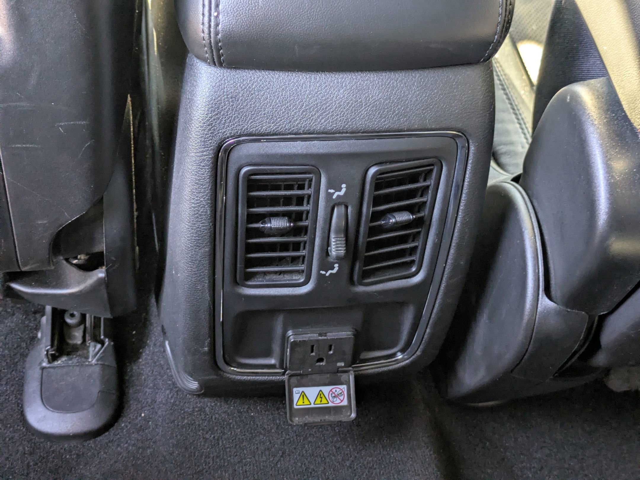 Used 2021 Jeep Grand Cherokee Laredo X image 28