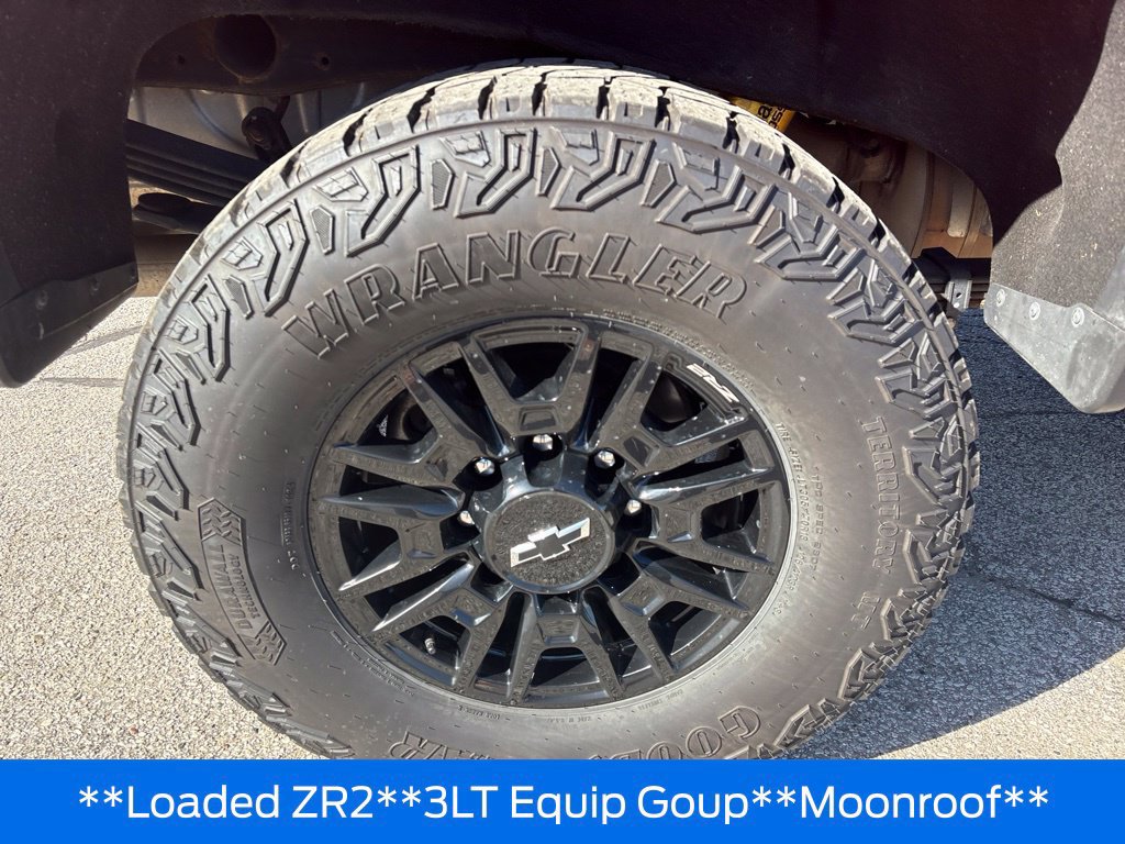 Used 2024 Chevrolet Silverado 2500 ZR2 w/ Snow Plow Prep/Camper Package AWD/4WD image 37