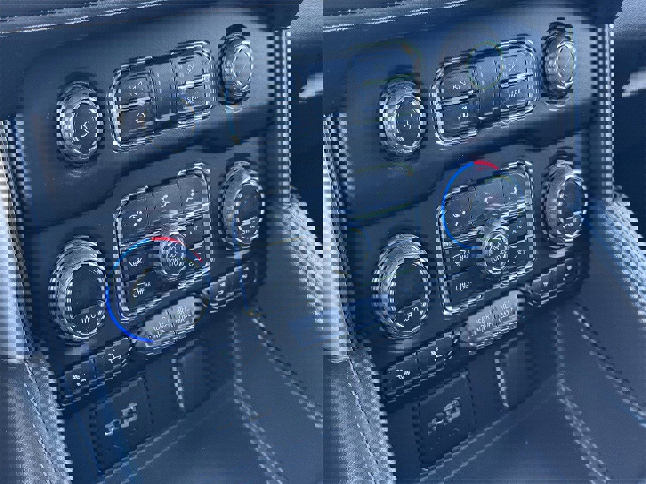 Used 2023 Chevrolet Tahoe LT w/ Luxury Package image 19