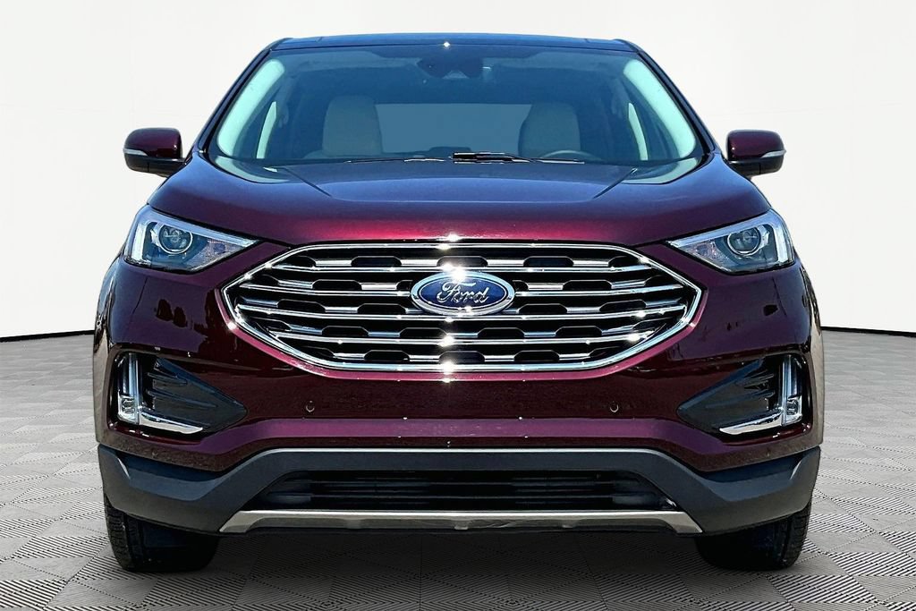 Certified 2024 Ford Edge Titanium AWD/4WD image 3