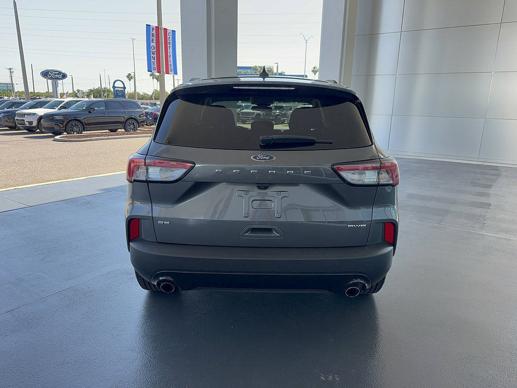 Certified 2022 Ford Escape SE w/ SE Sport Appearance Package AWD/4WD image 6
