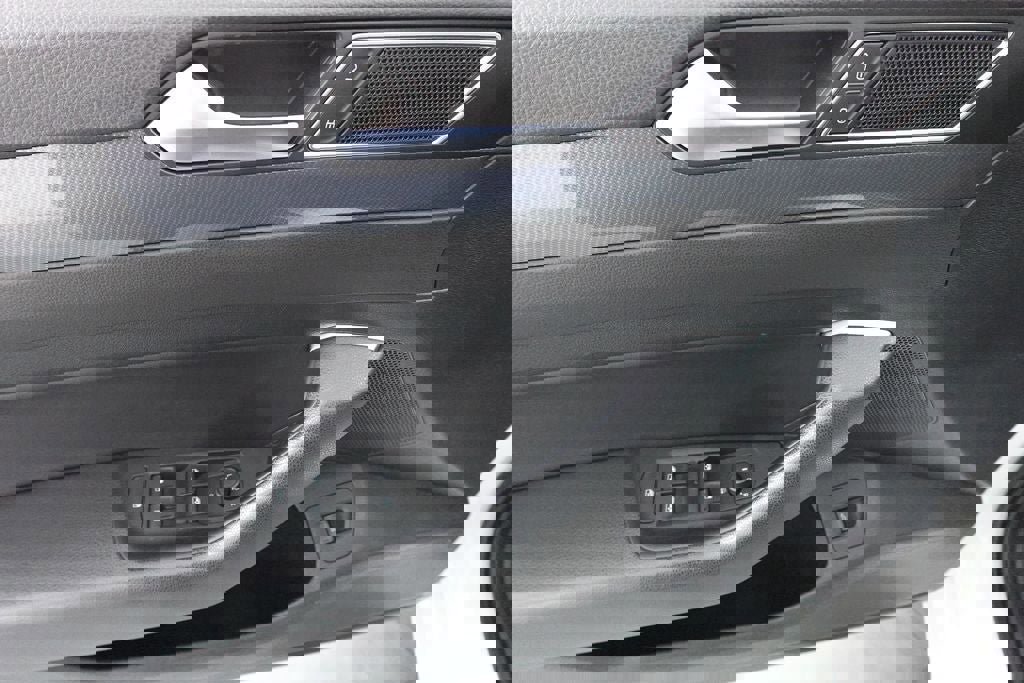 Used 2019 Volkswagen Arteon SE image 9