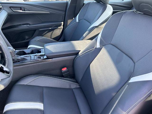 Used 2026 Toyota Camry SE w/ Convenience Package FWD image 29