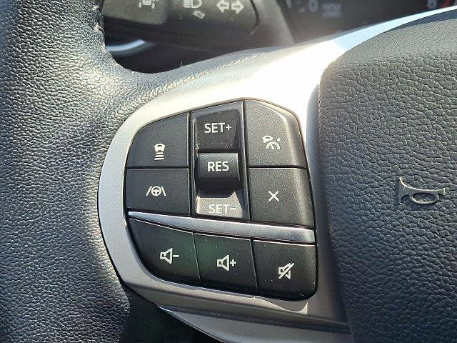 Certified 2022 Ford Explorer XLT w/ Equipment Group 202A image 20