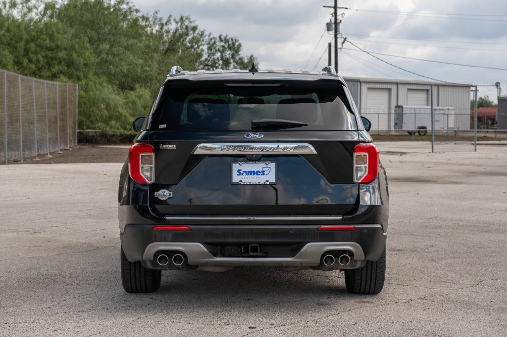 Certified 2024 Ford Explorer King Ranch w/ Technology Package RWD image 7