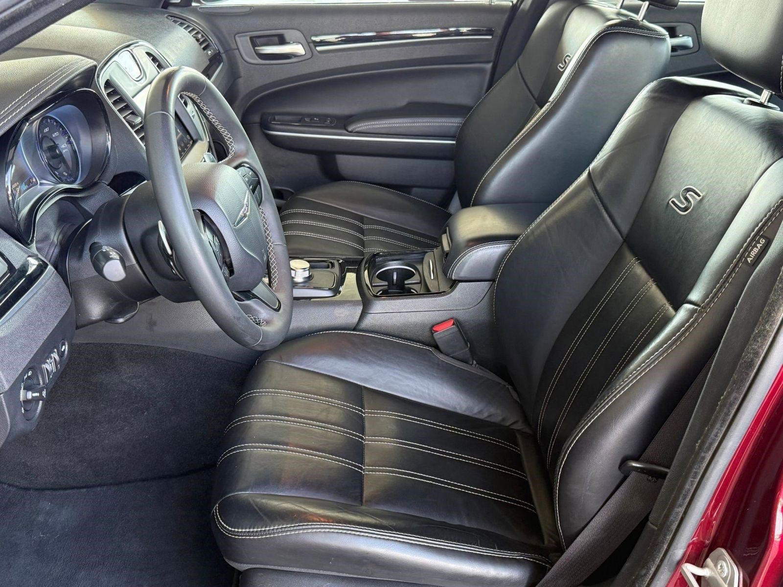 Used 2023 Chrysler 300 S image 10