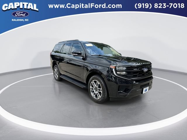 Certified 2025 Ford Expedition Active AWD/4WD image 2