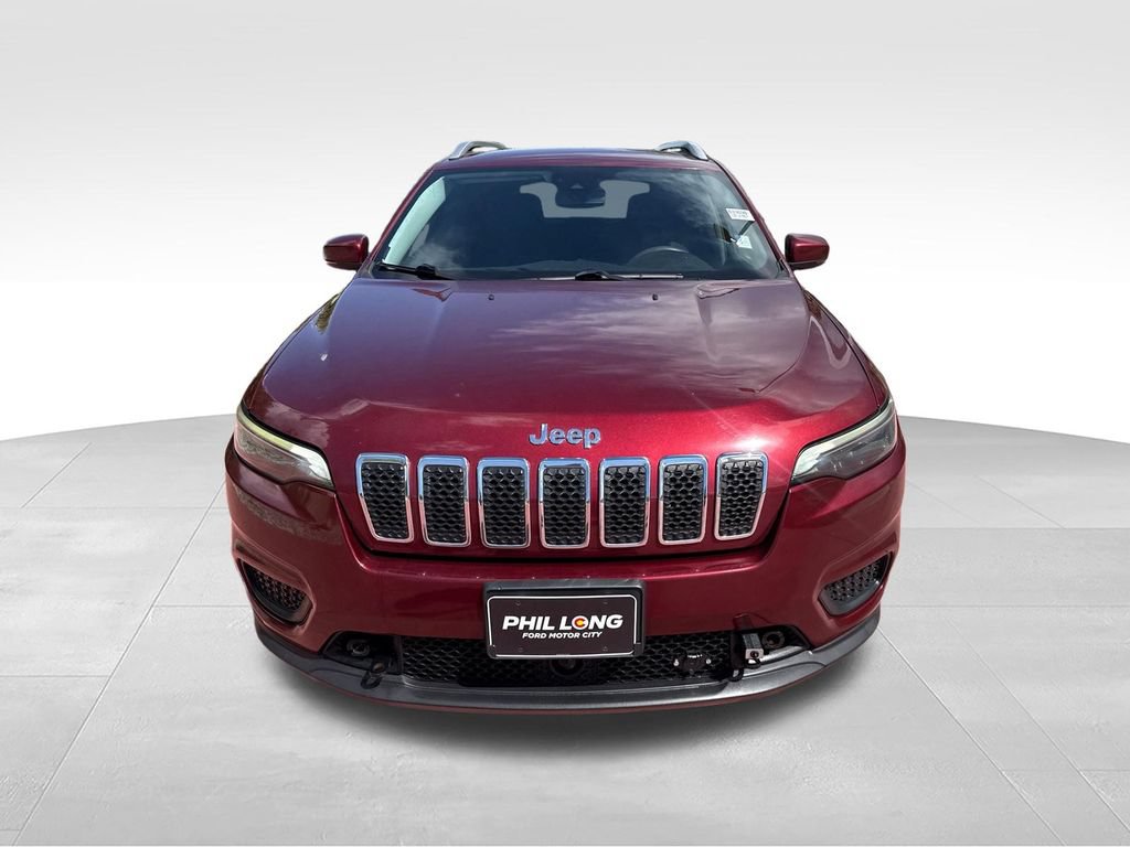 Used 2021 Jeep Cherokee Latitude FWD image 2
