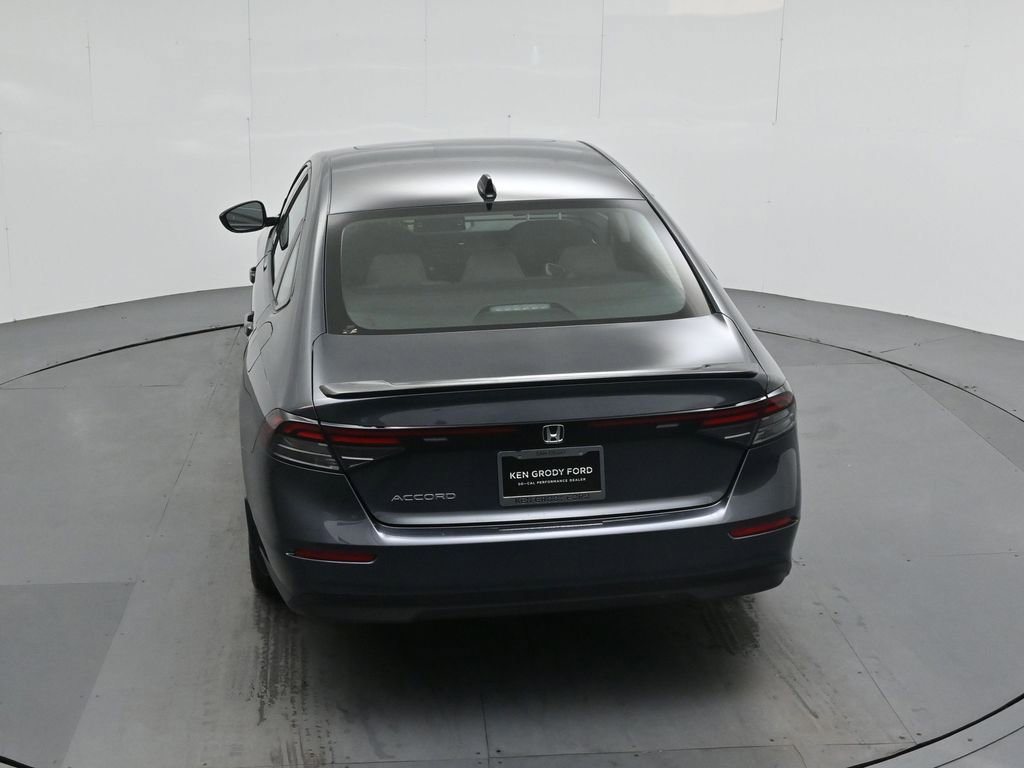 Used 2025 Honda Accord SE image 34