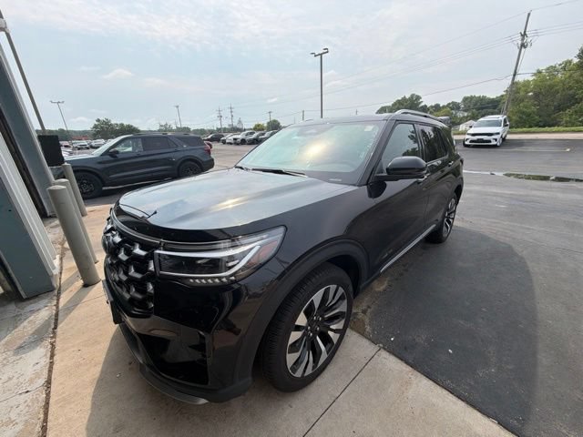 Certified 2025 Ford Explorer Platinum w/ LUX Leather Package