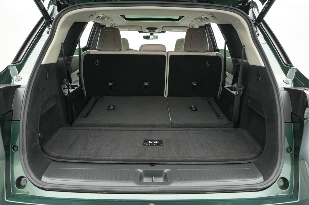 Used 2026 INFINITI QX60 Luxe w/ Cargo Package FWD image 24