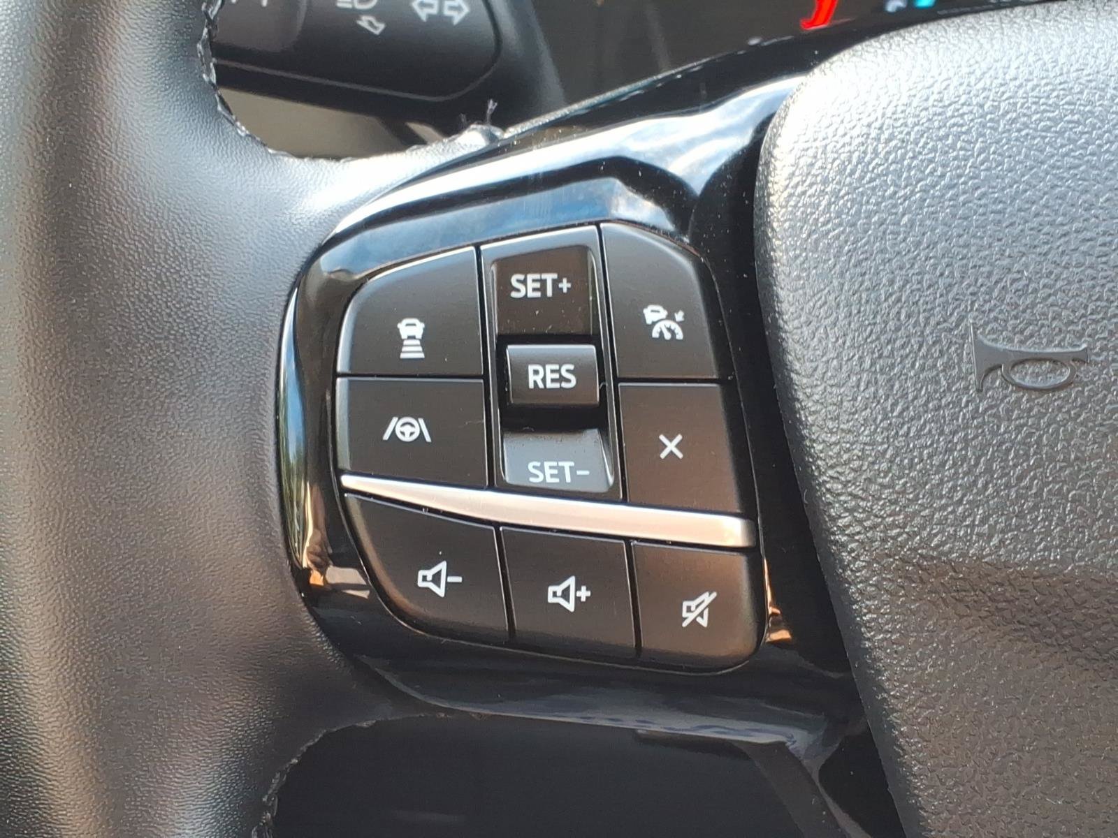 Certified 2022 Ford Escape SEL AWD/4WD image 19