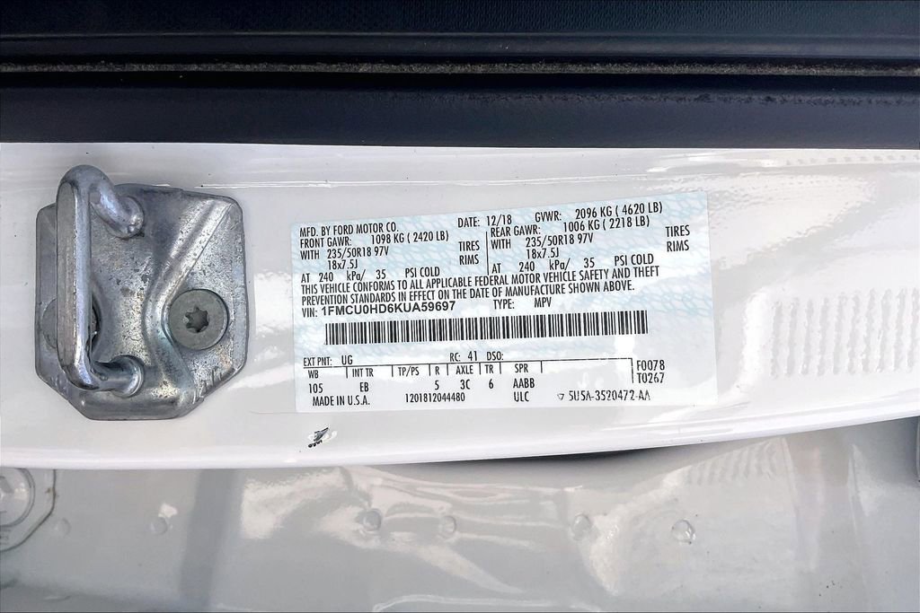 Certified 2019 Ford Escape SEL FWD image 34
