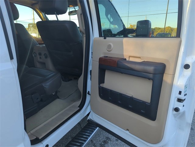 Certified 2016 Ford F350 King Ranch w/ King Ranch w/Chrome Package image 21