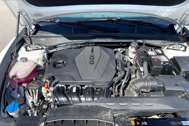 Used 2025 Hyundai Sonata SEL FWD image 11