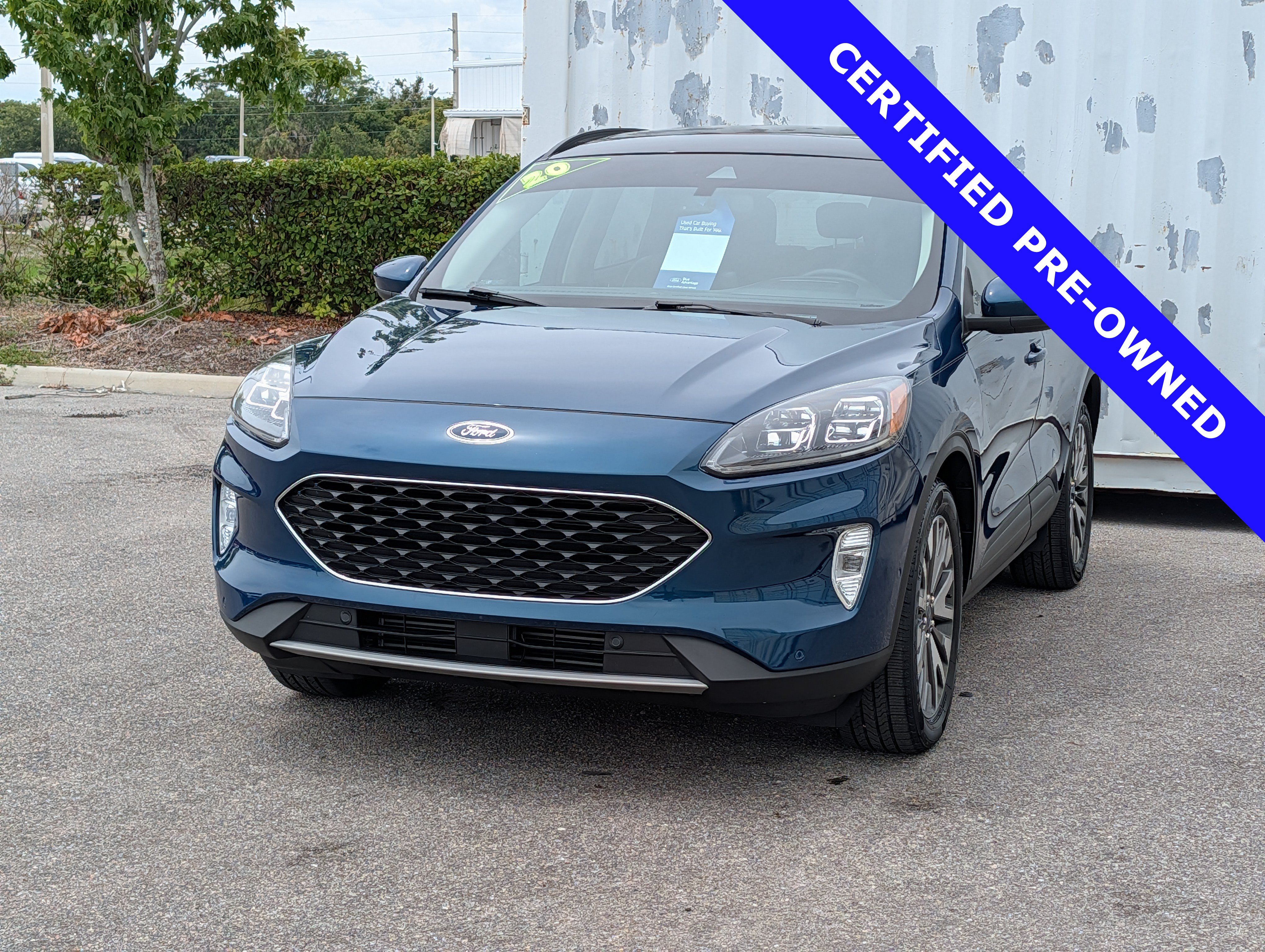 Certified 2020 Ford Escape Titanium AWD/4WD image 7