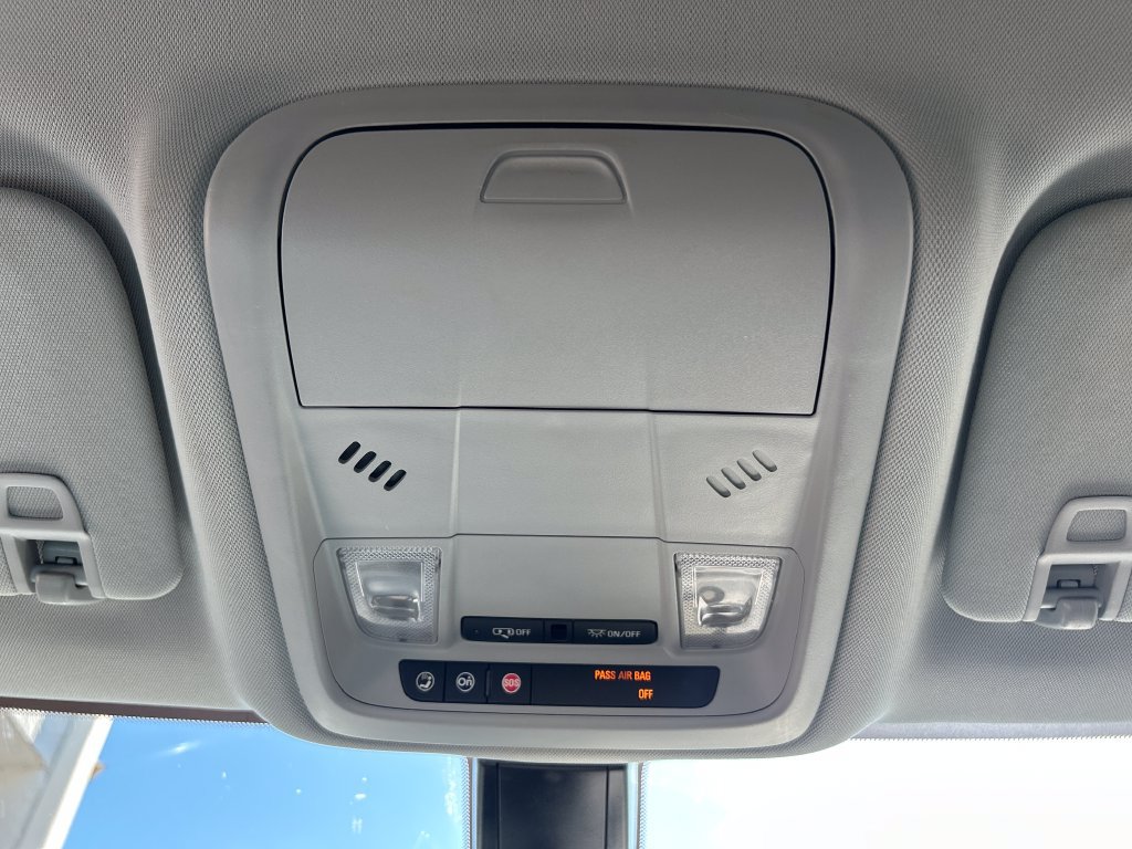Used 2019 Chevrolet Blazer LT FWD image 20
