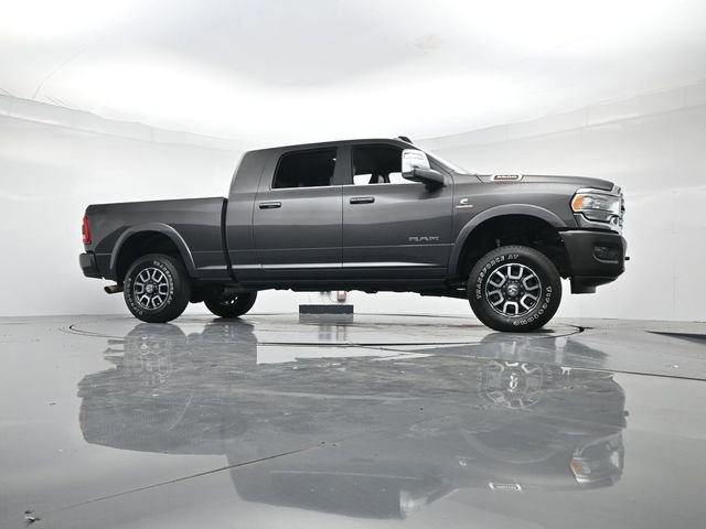 Used 2024 RAM 3500 Limited w/ Safety Group image 31