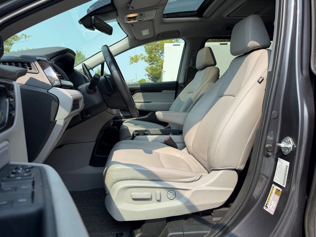 Used 2024 Honda Odyssey Touring image 12