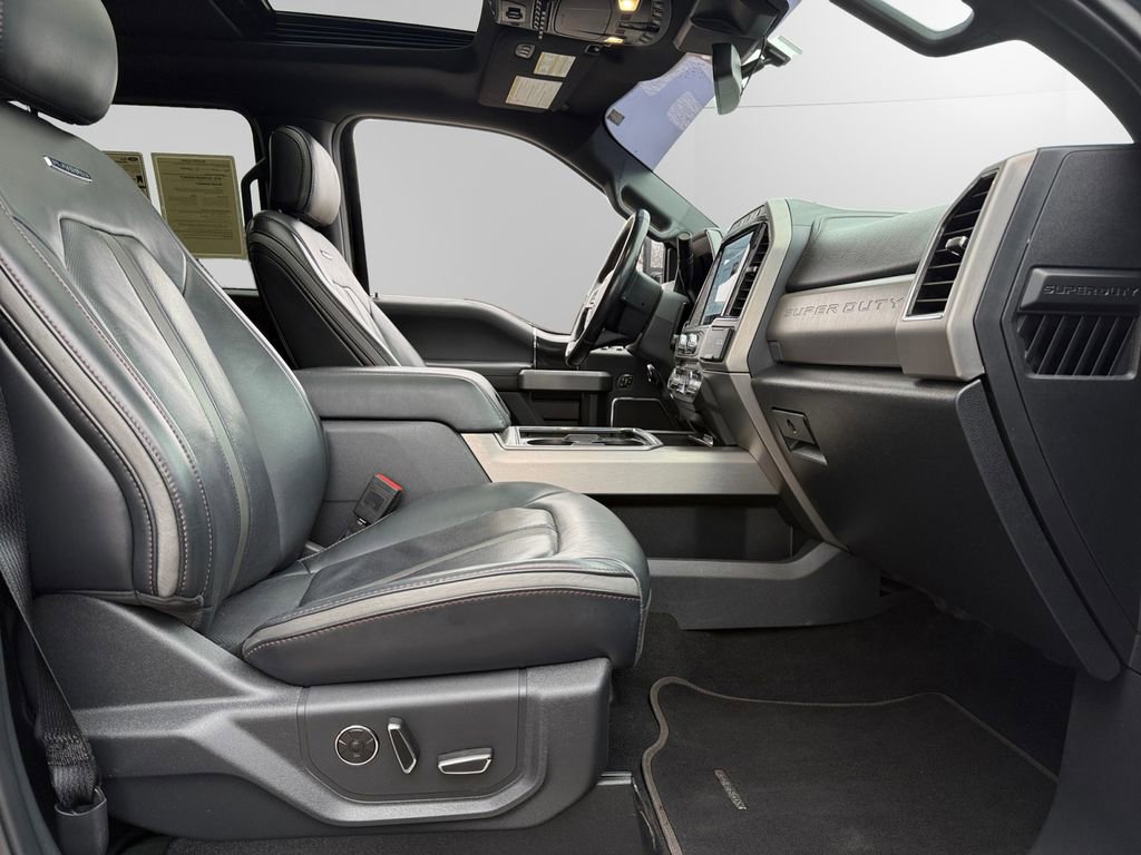 Certified 2022 Ford F350 Platinum w/ Tremor Off-Road Package image 15