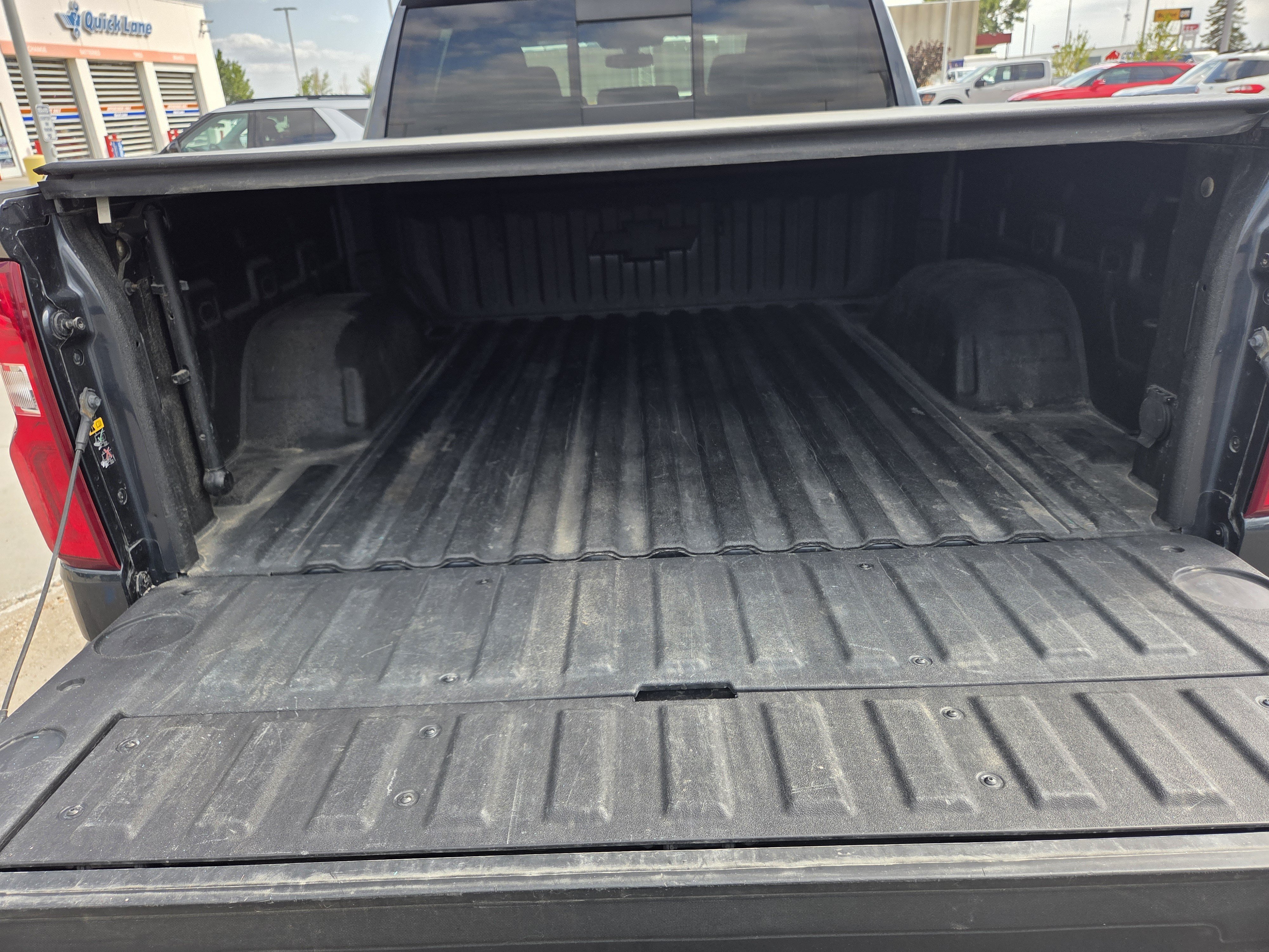 Used 2021 Chevrolet Silverado 1500 RST w/ All Star Edition Plus AWD/4WD image 12