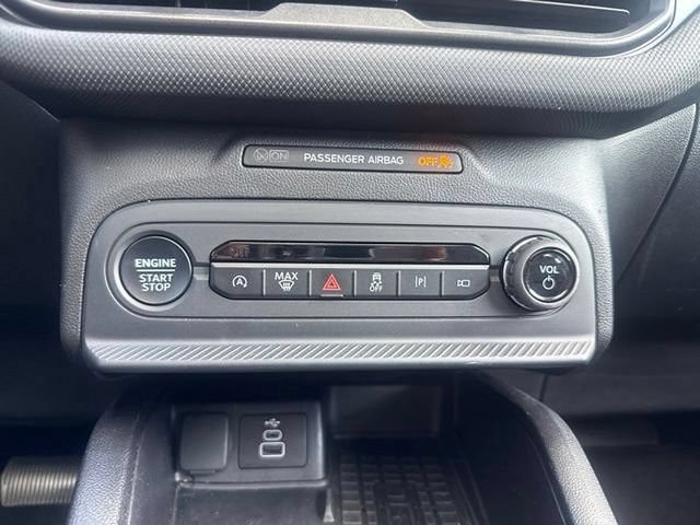 Certified 2025 Ford Bronco Sport Outer Banks w/ Outer Banks Tech Package+ AWD/4WD image 19
