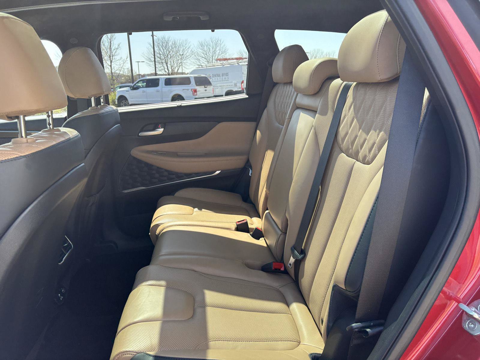 Used 2022 Hyundai Santa Fe Calligraphy AWD/4WD image 19