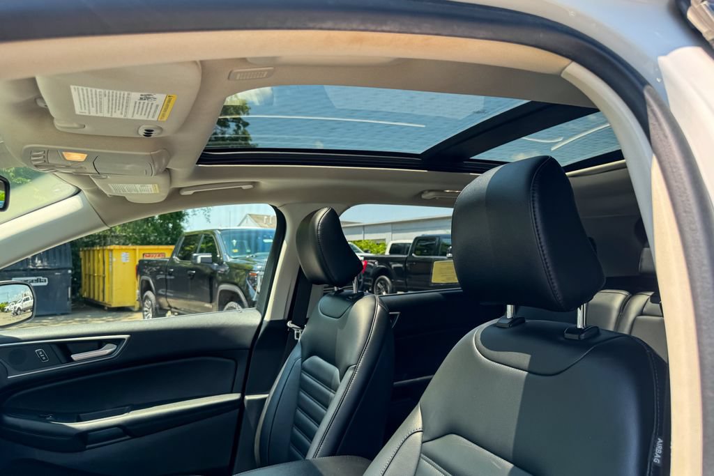 Certified 2023 Ford Edge SEL w/ Convenience Package AWD/4WD image 26
