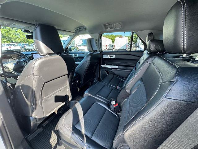 Certified 2022 Ford Explorer Limited AWD/4WD image 10