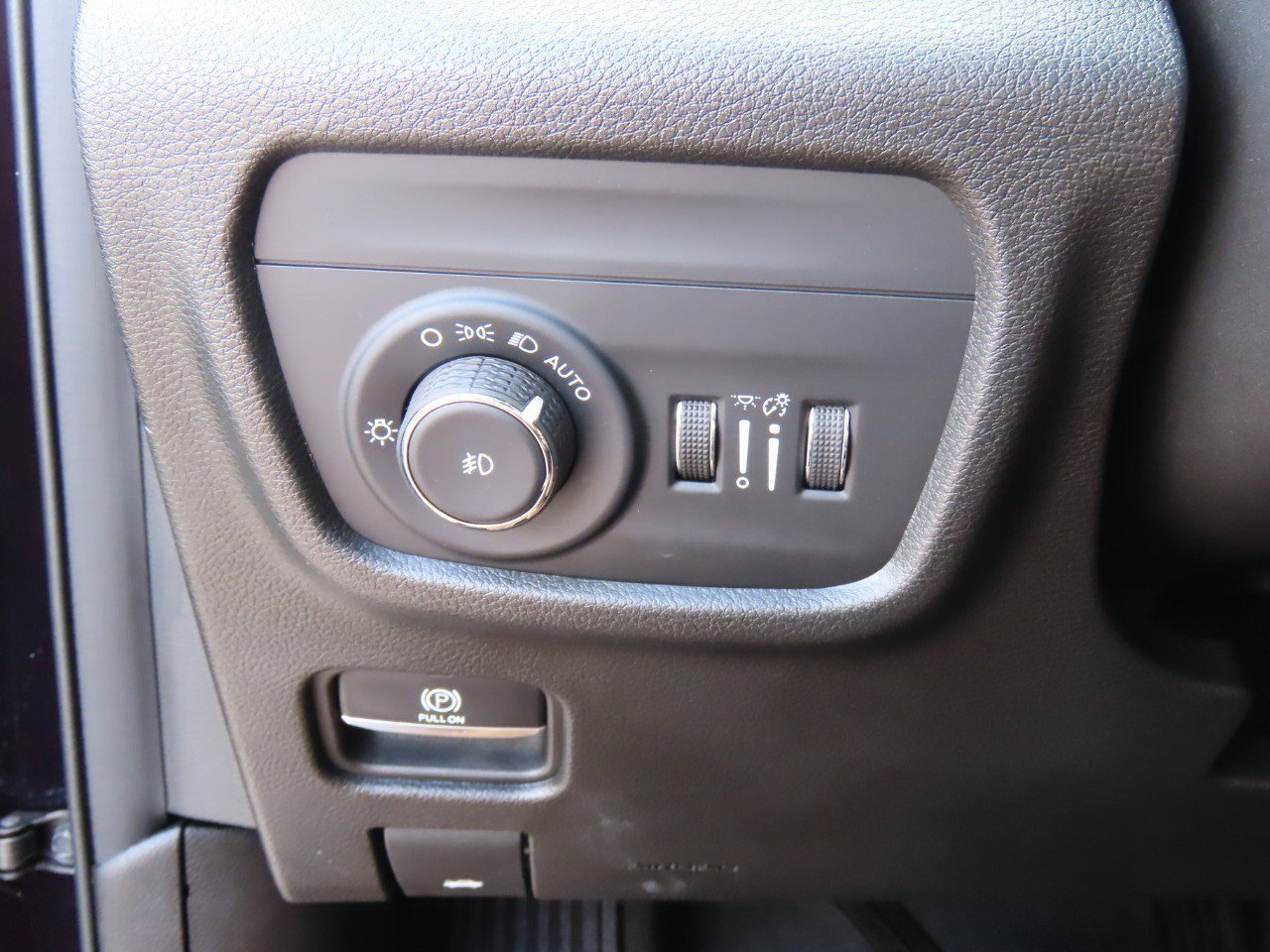 Used 2022 Jeep Grand Cherokee L Limited image 26