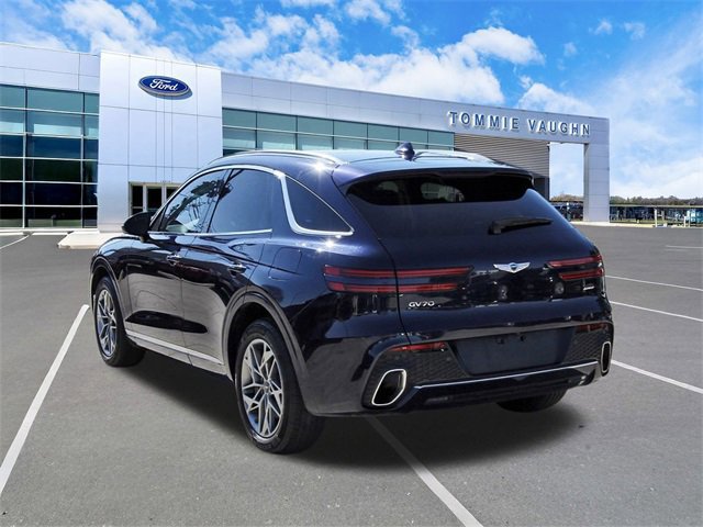 Used 2023 Genesis GV70 2.5T w/ Advanced Package image 5