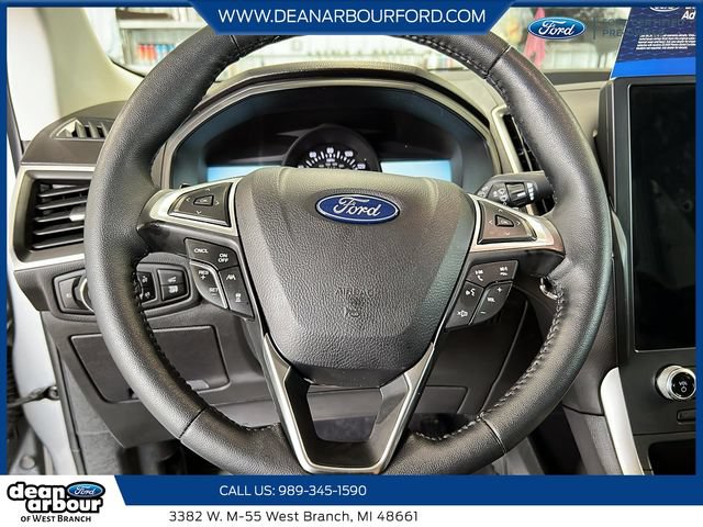 Certified 2024 Ford Edge SEL w/ Convenience Package AWD/4WD image 11