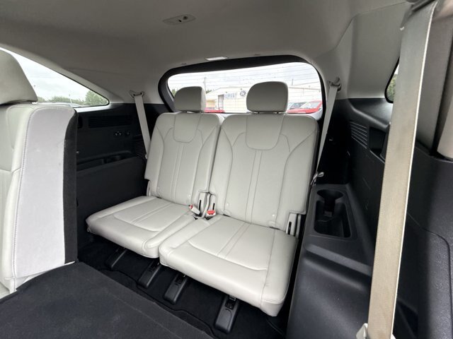 Used 2021 Kia Sorento S w/ Panoramic Sunroof Package AWD/4WD image 28