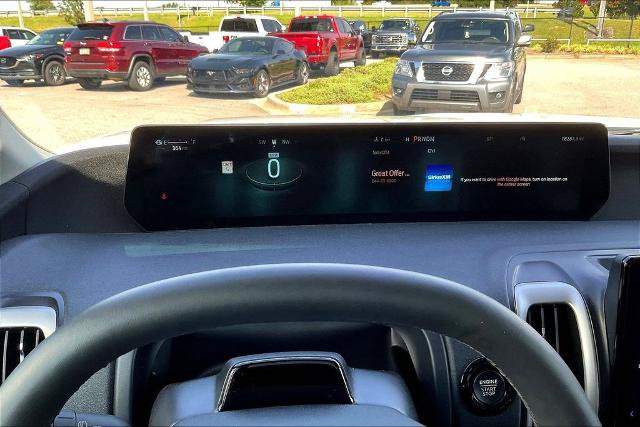 Certified 2025 Ford Expedition Active AWD/4WD image 13