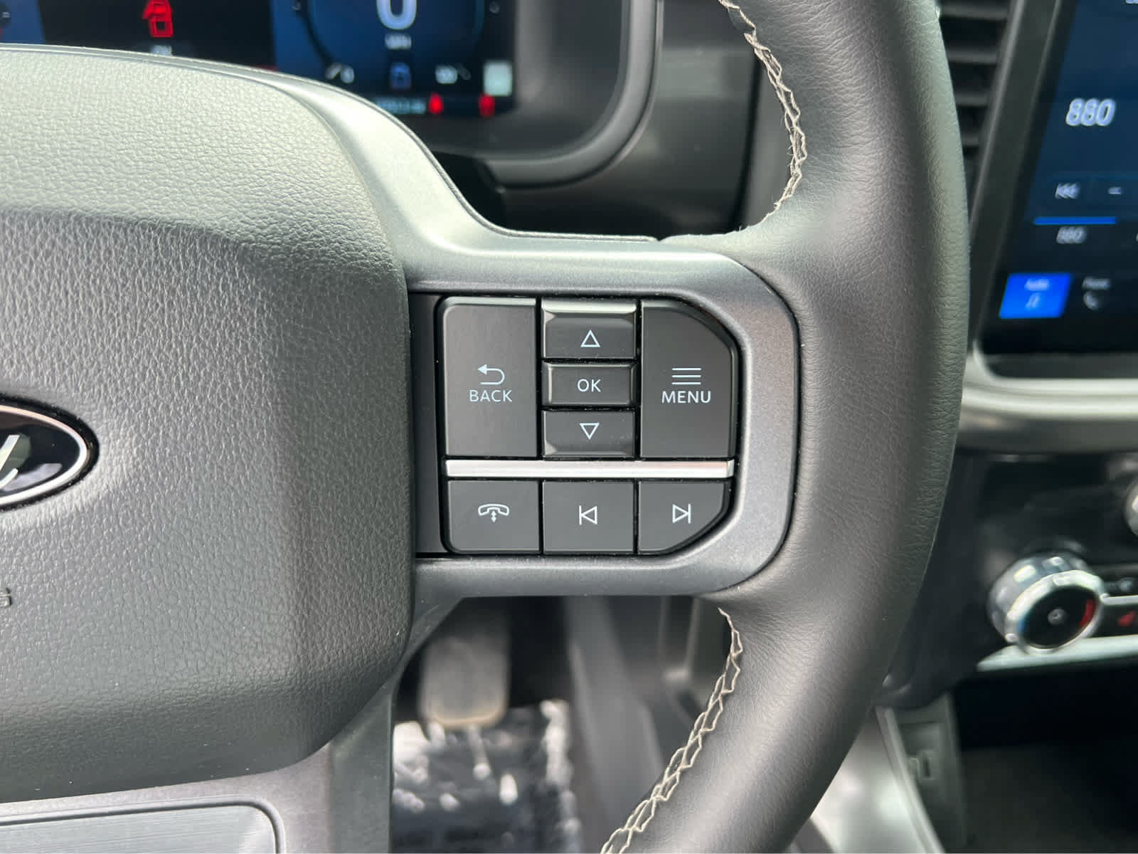 Certified 2025 Ford F150 Lariat AWD/4WD image 35