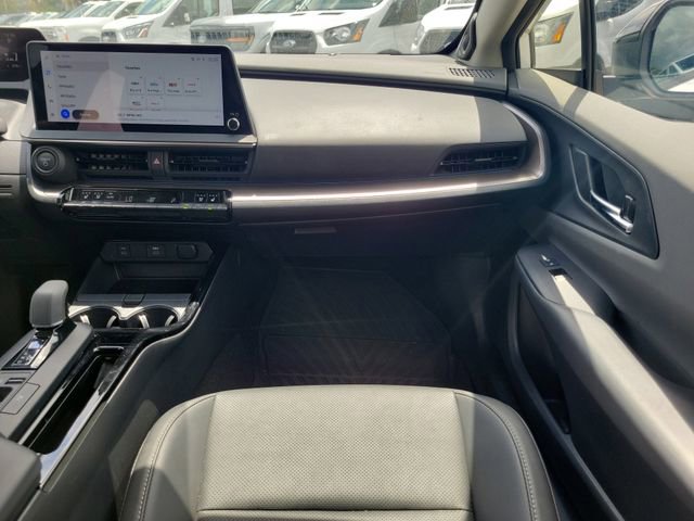 Used 2025 Toyota Prius Limited FWD image 13