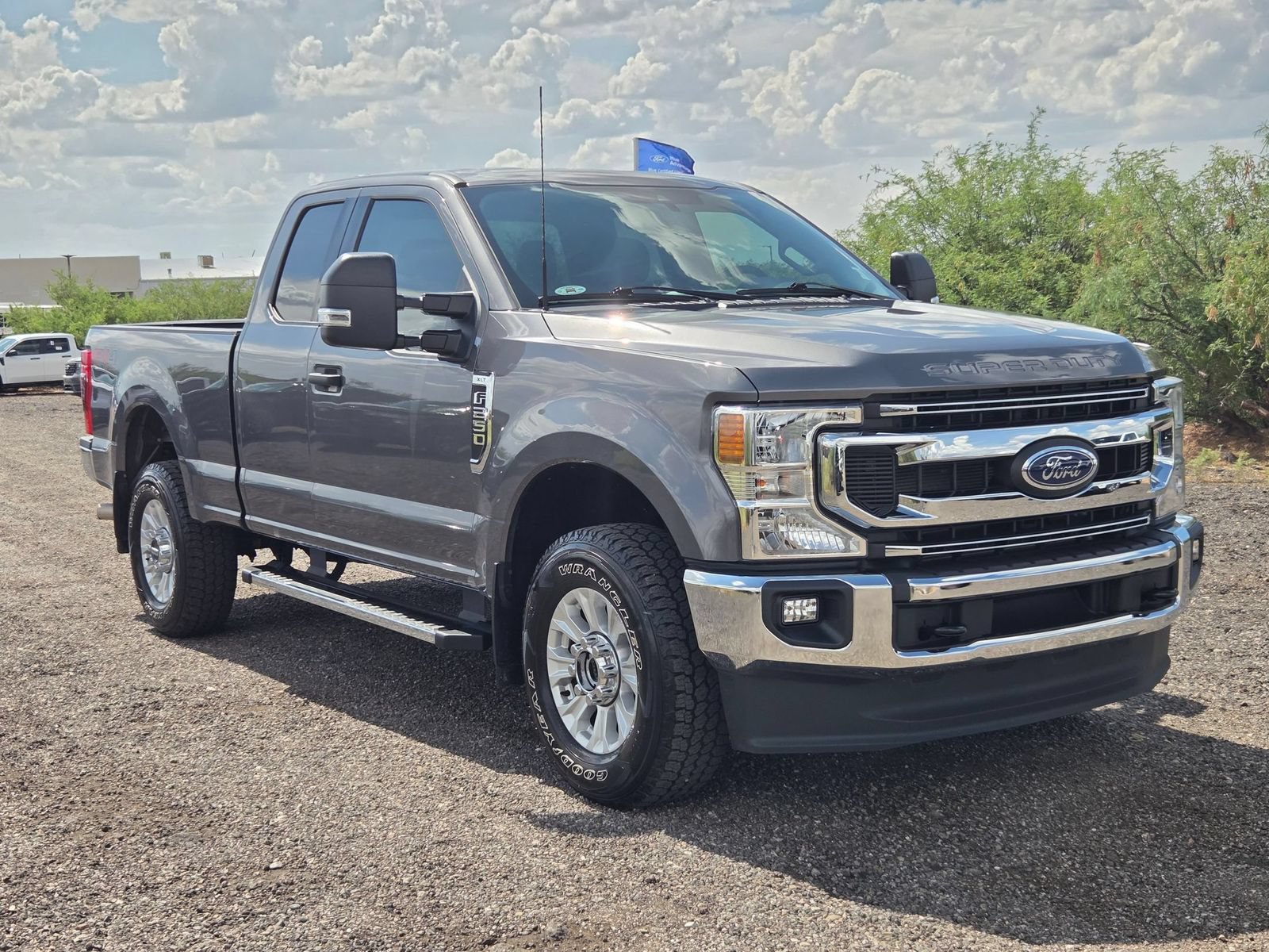 Certified 2022 Ford F250 XLT w/ XLT Value Package AWD/4WD image 3