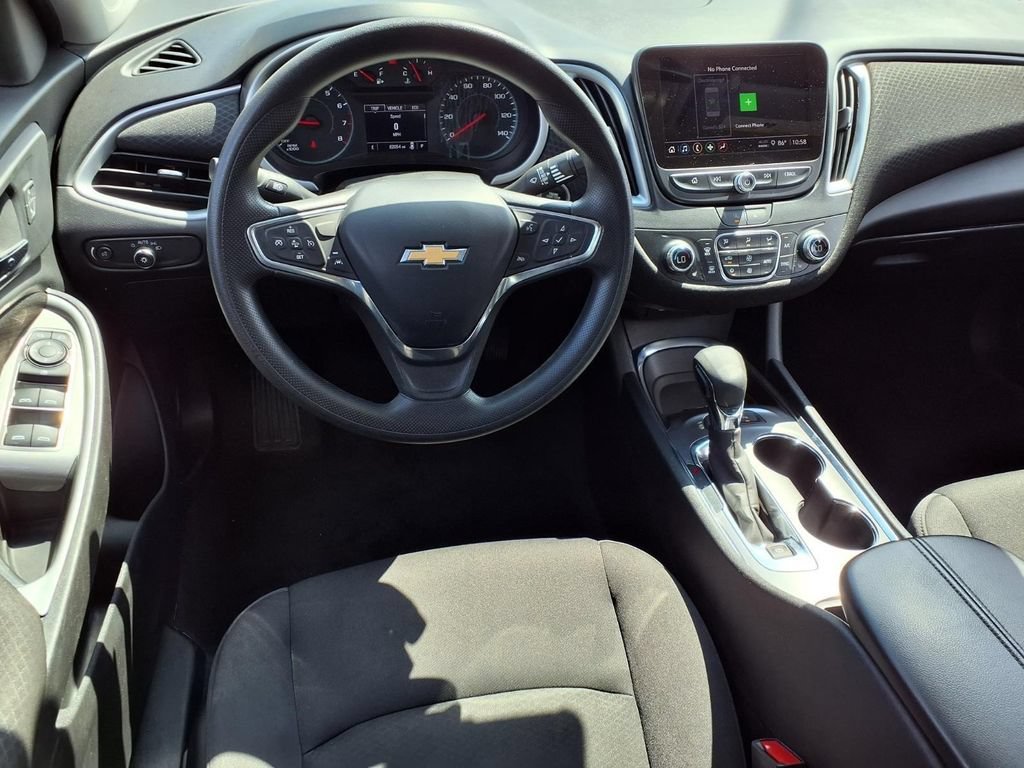 Used 2024 Chevrolet Malibu LT FWD image 9