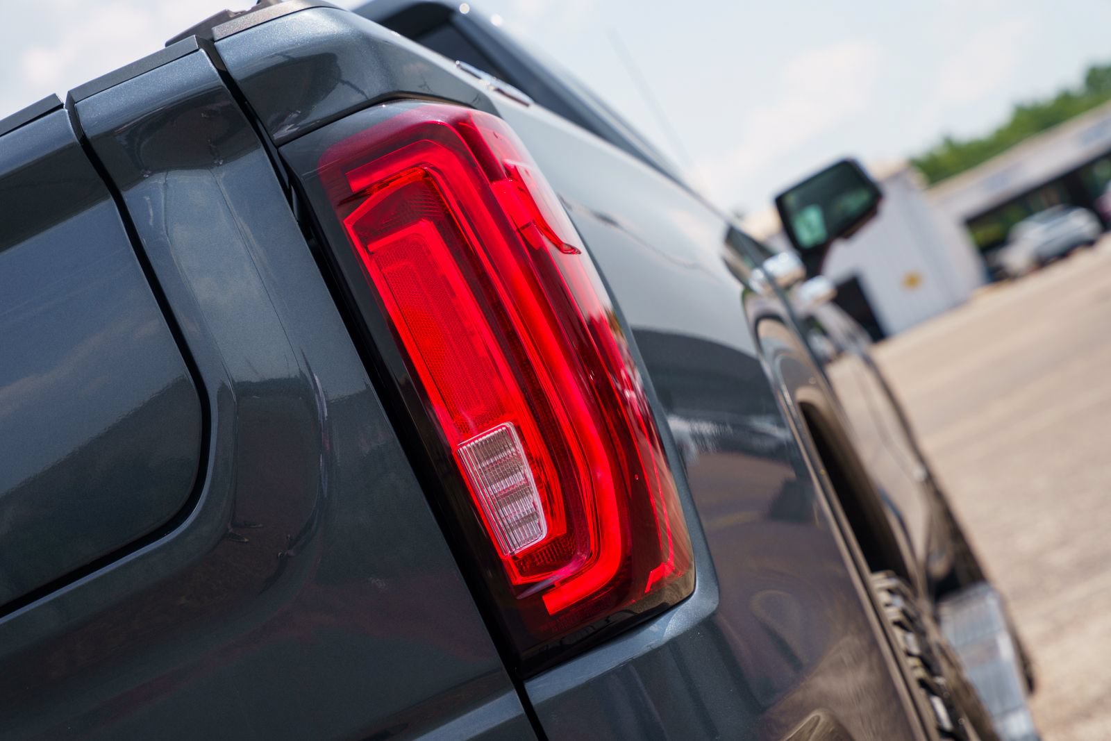 Used 2021 GMC Sierra 1500 SLT AWD/4WD image 19