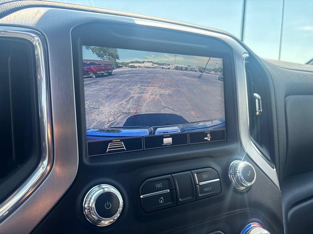 Used 2020 GMC Sierra 1500 SLT w/ SLT Premium Plus Package AWD/4WD image 2