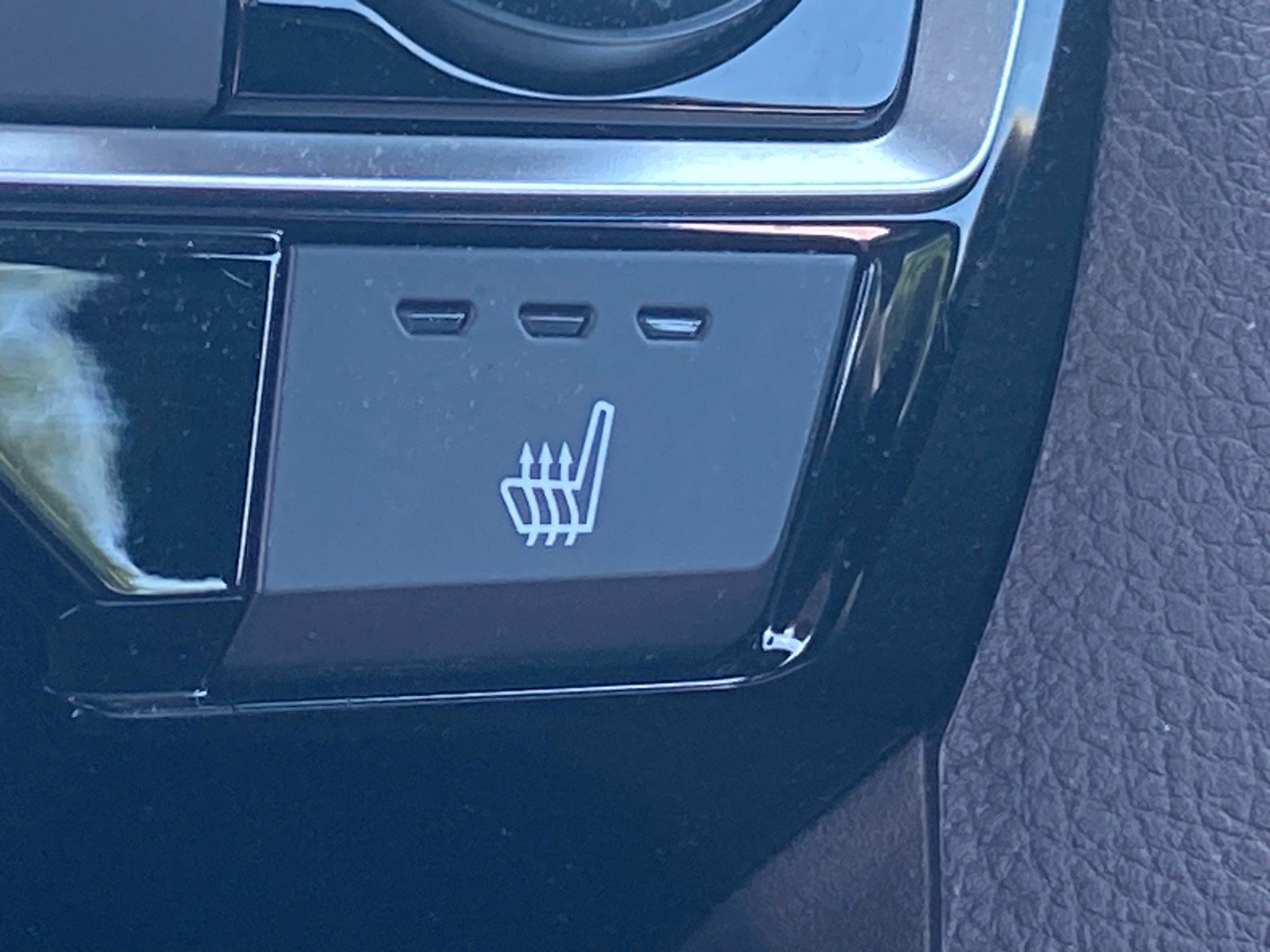 Used 2019 Honda Civic EX image 17