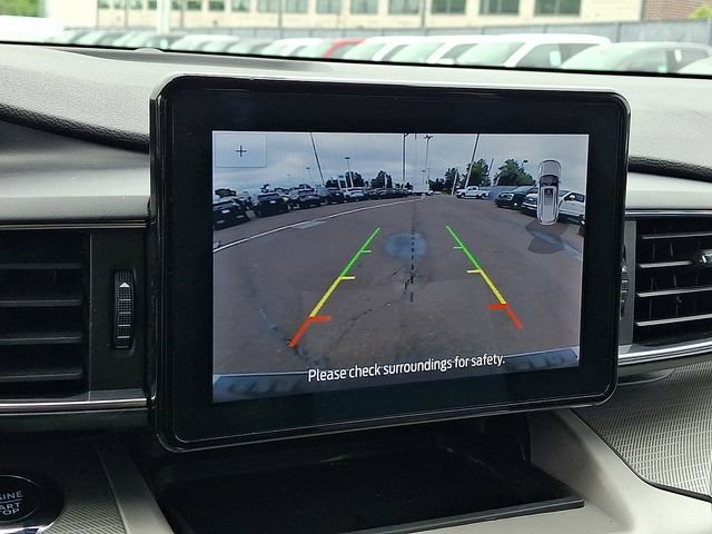 Certified 2023 Ford Explorer XLT w/ Equipment Group 202A AWD/4WD image 18
