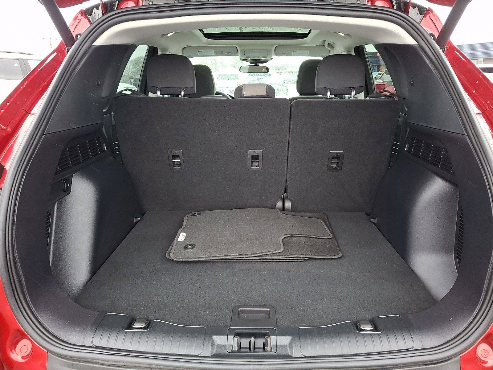 Certified 2022 Ford Escape SE w/ SE Sport Appearance Package image 29