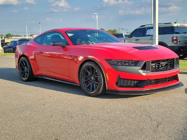 Certified 2025 Ford Mustang Dark Horse w/ Dark Horse Handlin Package RWD image 7