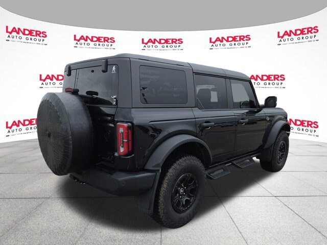 Certified 2024 Ford Bronco Wildtrak AWD/4WD image 3