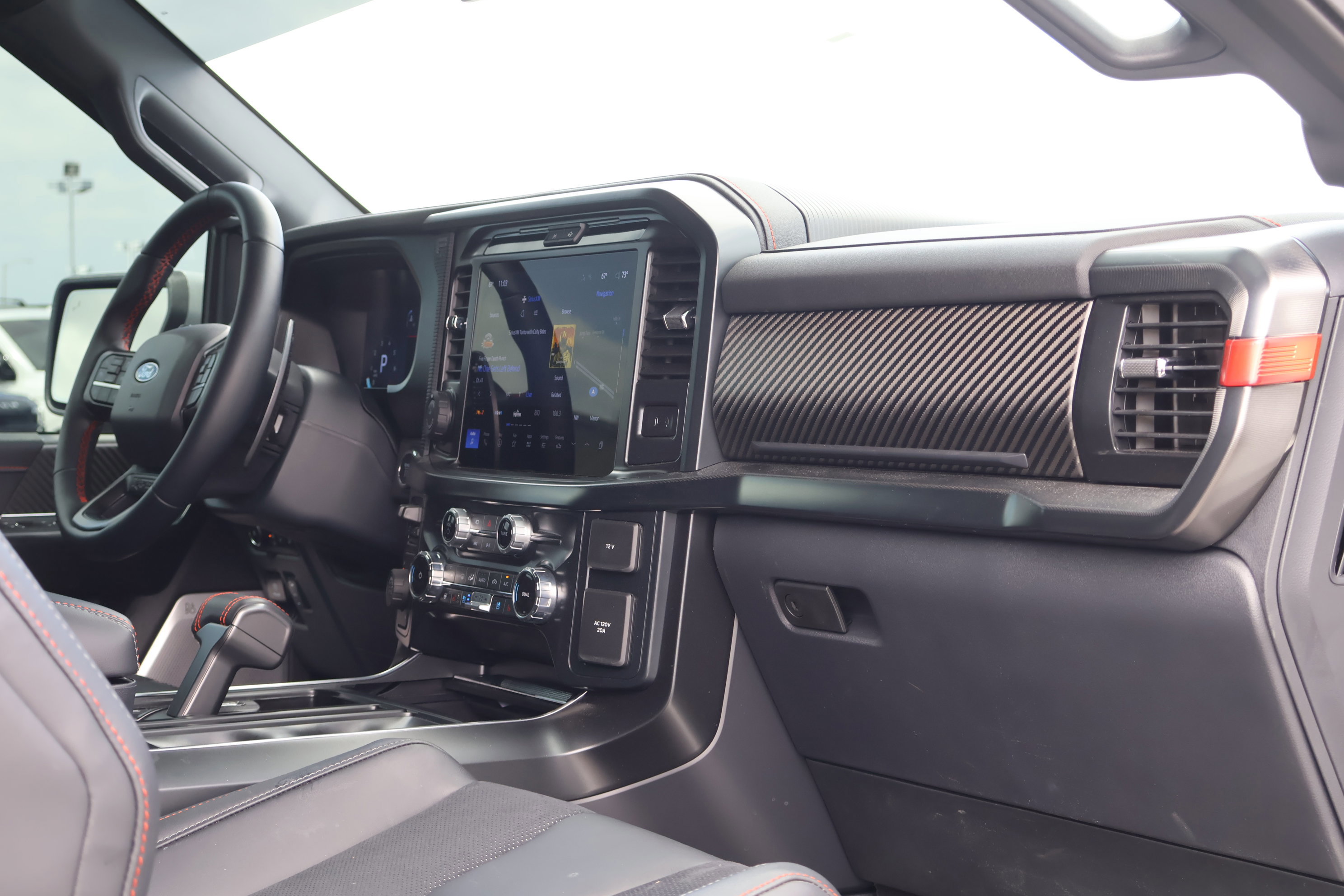 Certified 2025 Ford F150 Raptor image 39