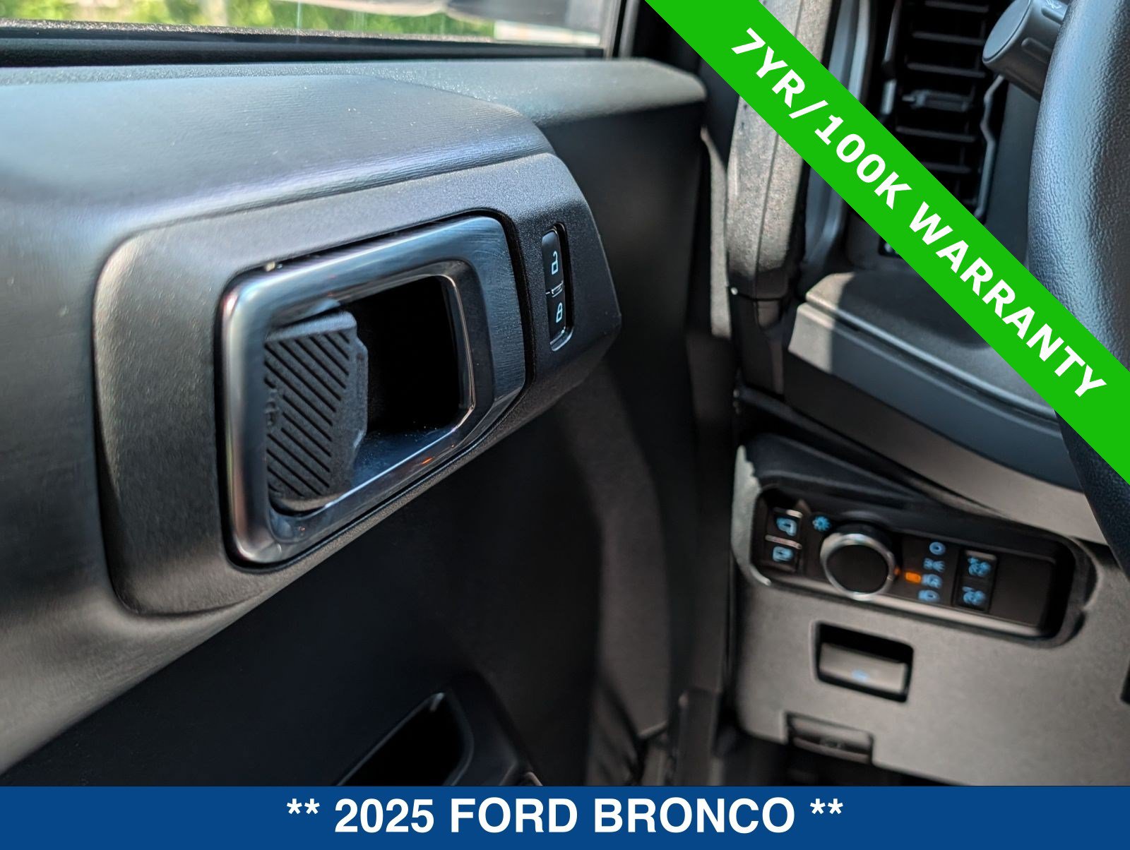 Certified 2025 Ford Bronco Badlands AWD/4WD image 24