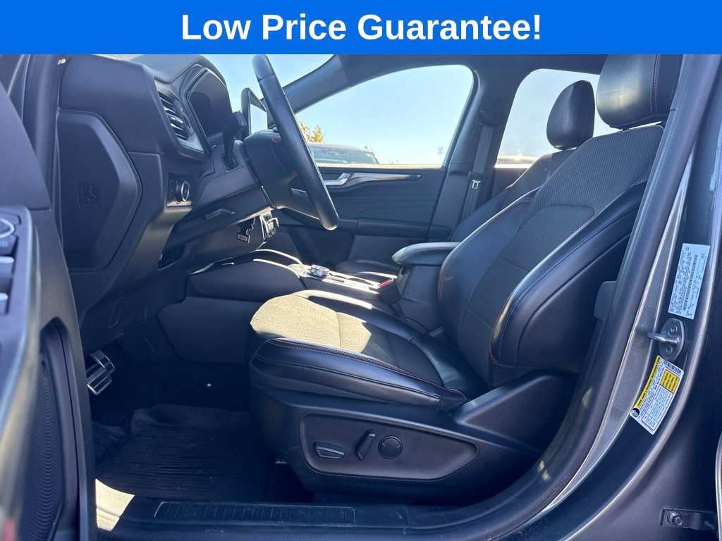 Certified 2023 Ford Escape ST-Line Select w/ Tech Pack #1 AWD/4WD image 22