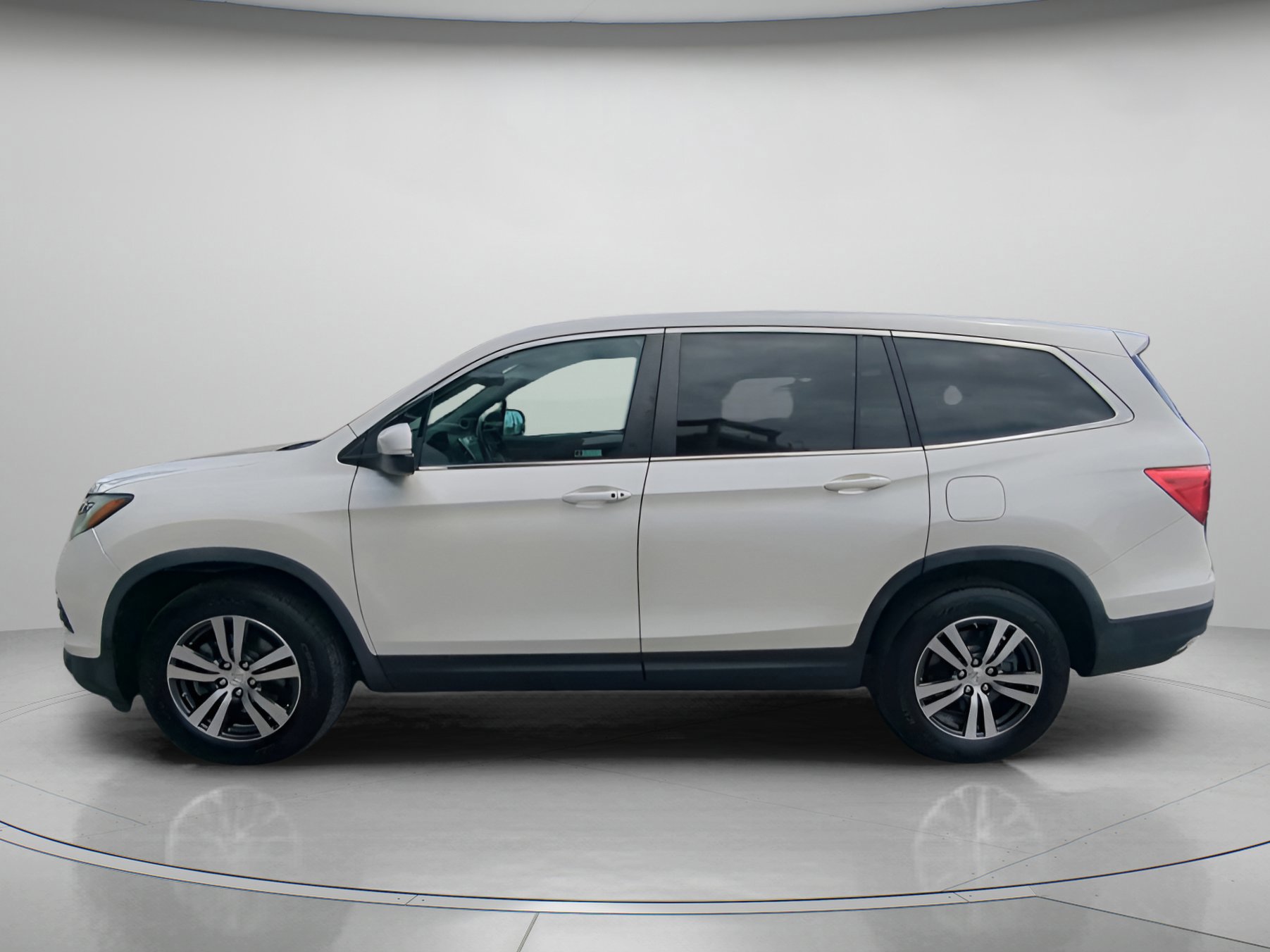 Used 2018 Honda Pilot EX-L image 9