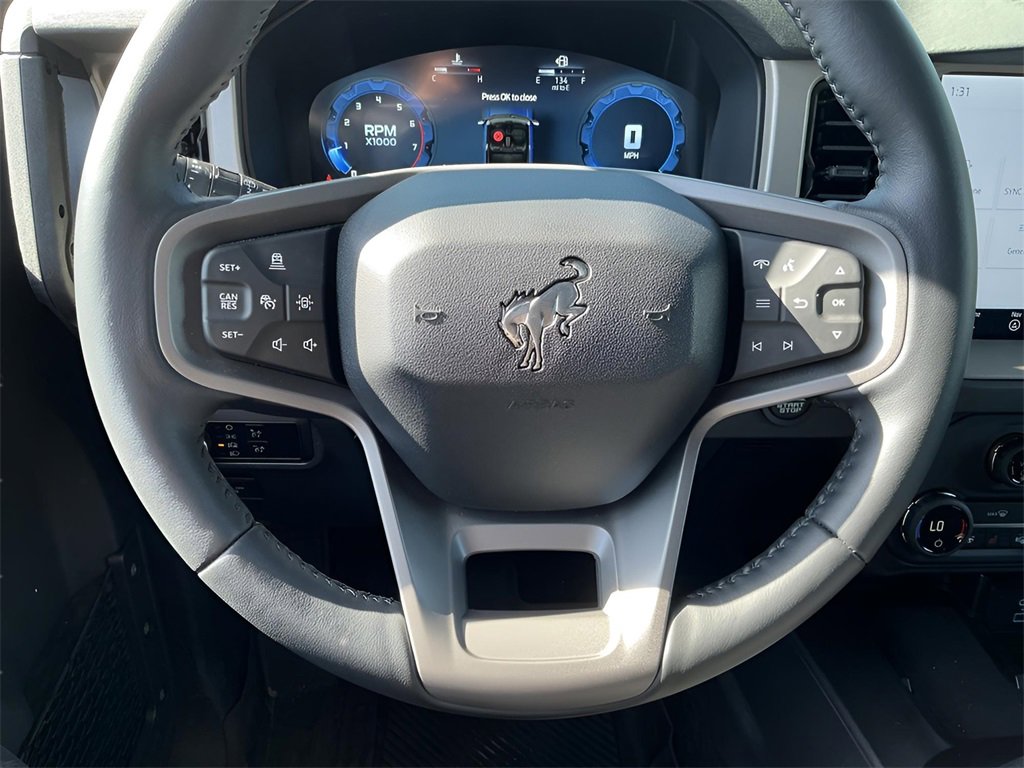 Certified 2025 Ford Bronco Outer Banks w/ Sasquatch Package image 25